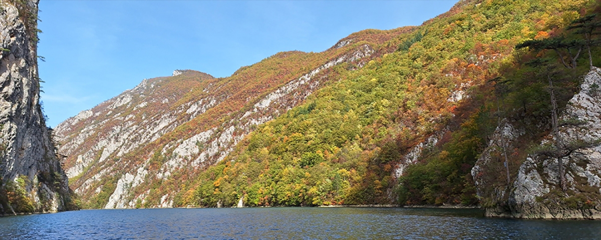 Drina Canyon Kayaking Tour