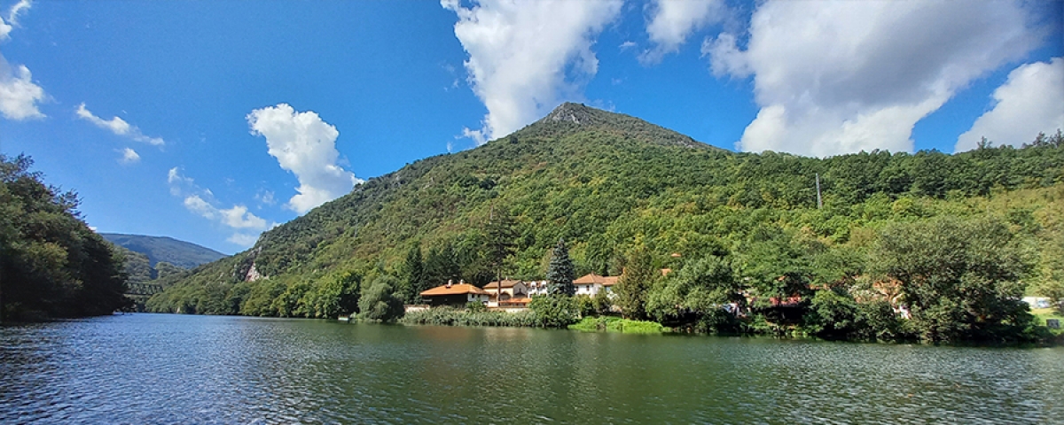 Ovčar Kablar Gorge - Monastery Tour